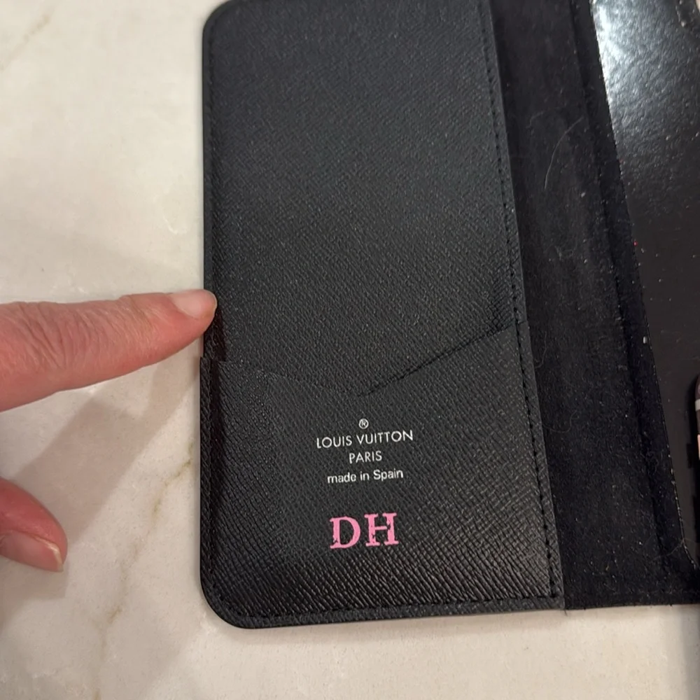 Authentic Louis Vuitton Monogram phone Folio Case